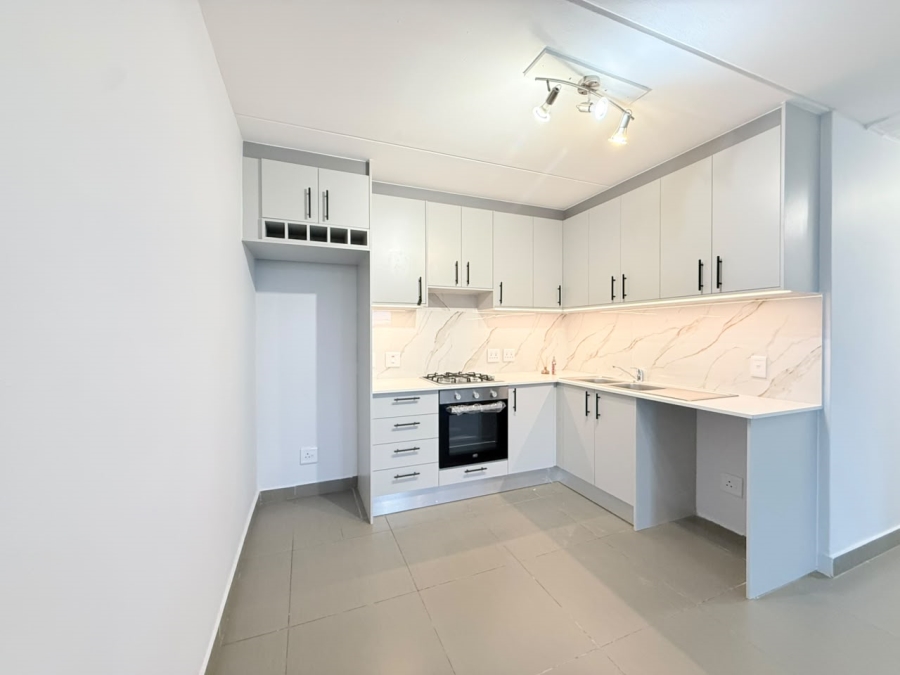 2 Bedroom Property for Sale in Parklands North Western Cape